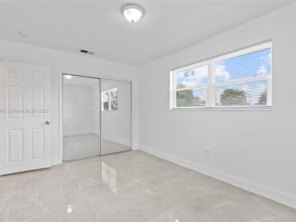 2506 Havana Dr, Miramar FL 33023