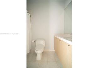 900 Brickell Key Blvd 2204, Miami FL 33131