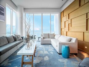 900 Brickell Key Blvd 2204, Miami FL 33131