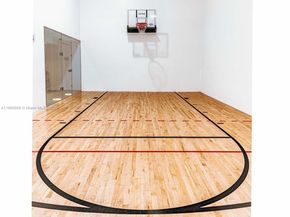 900 Brickell Key Blvd 2204, Miami FL 33131