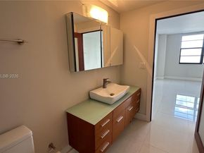 2333 NE Brickell Ave 1009, Miami FL 33129