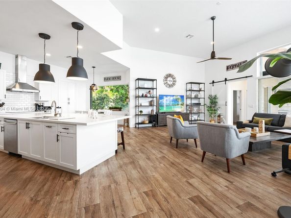 2934 Medinah, Weston FL 33332