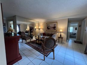 18160 NW 82nd Ave, Hialeah FL 33015