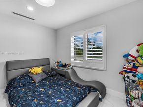 10223 SW 17th St, Miami FL 33165