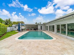 10223 SW 17th St, Miami FL 33165