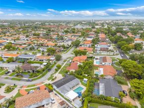 10223 SW 17th St, Miami FL 33165