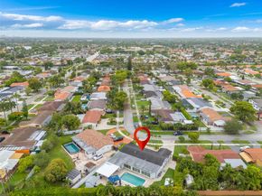10223 SW 17th St, Miami FL 33165