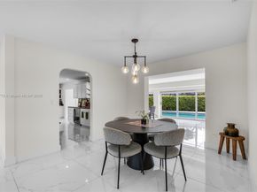 10223 SW 17th St, Miami FL 33165