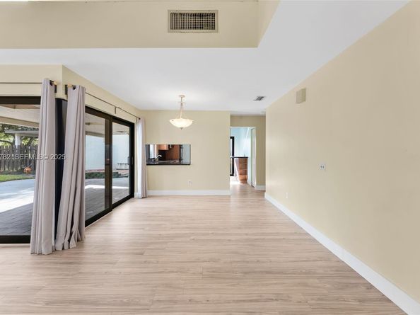 11525 SW 135th Ct, Miami FL 33186