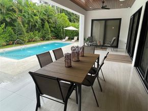 1515 Urbino, Coral Gables FL 33146