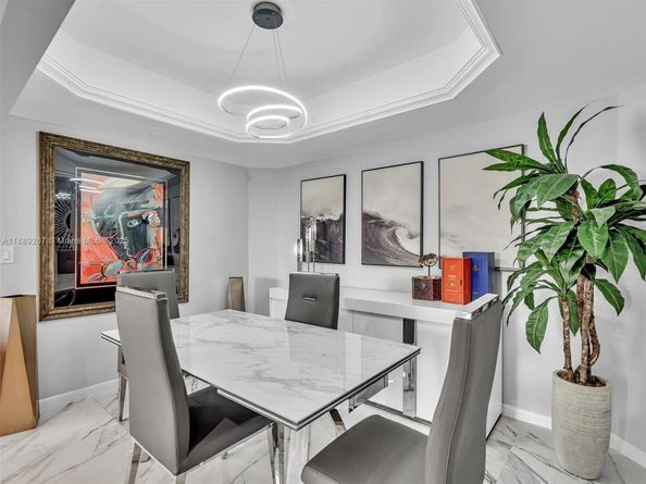 20191 E Country Club Dr 511, Aventura FL 33180
