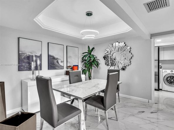 20191 E Country Club Dr 511, Aventura FL 33180