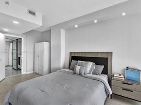20191 E Country Club Dr 511, Aventura FL 33180