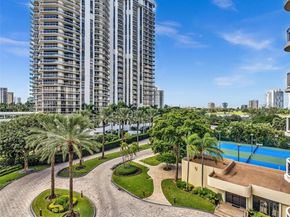 20191 E Country Club Dr 511, Aventura FL 33180