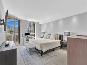 20191 E Country Club Dr 511, Aventura FL 33180