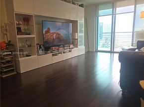 335 S Biscayne Blvd 3400, Miami FL 33131