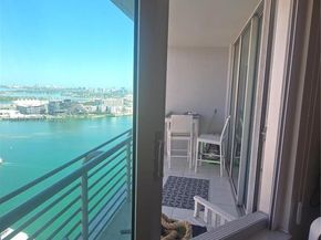 335 S Biscayne Blvd 3400, Miami FL 33131