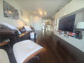 335 S Biscayne Blvd 3400, Miami FL 33131