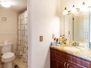 9110 Fontainebleau Blvd 502, Miami FL 33172