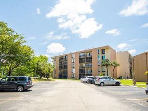 9110 Fontainebleau Blvd 502, Miami FL 33172