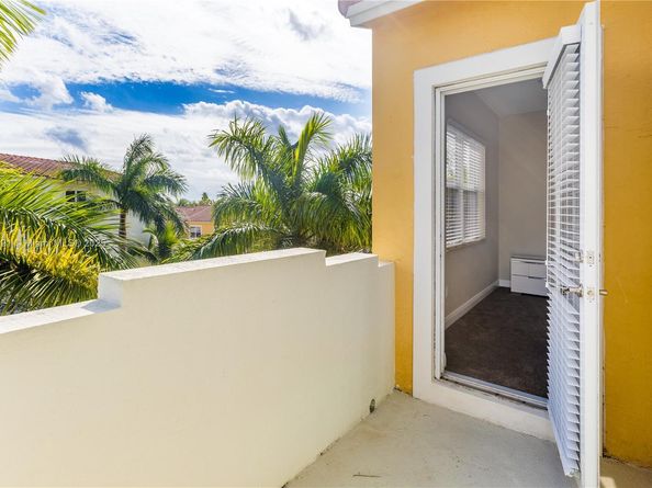 1799 NW 124th Way 1799, Pembroke Pines FL 33028