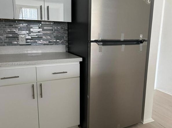 16851 NE 23rd Ave B604, North Miami Beach FL 33160