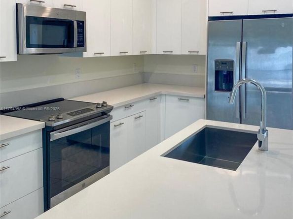 8301 NW 41st St B107, Doral FL 33166