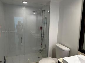 2000 N Bayshore Dr 625, Miami FL 33137