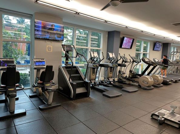 2000 N Bayshore Dr 625, Miami FL 33137