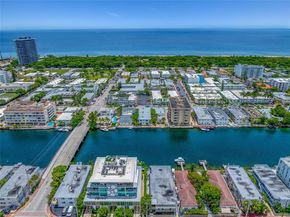8420 Byron Ave 6, Miami Beach FL 33141