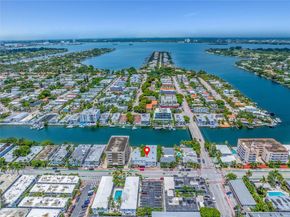 8420 Byron Ave 6, Miami Beach FL 33141