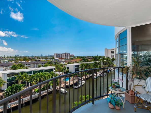 3051 NE 48th St 604, Fort Lauderdale FL 33308