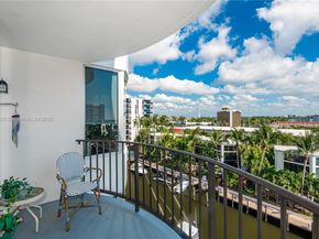 3051 NE 48th St 604, Fort Lauderdale FL 33308