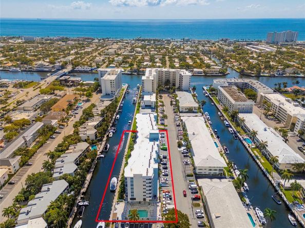 3051 NE 48th St 604, Fort Lauderdale FL 33308