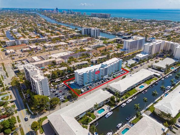 3051 NE 48th St 604, Fort Lauderdale FL 33308