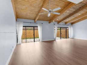 2627 S Parkview Dr 2627, Hallandale Beach FL 33009