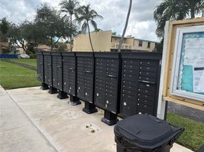 3961 NW 94th Ave, Sunrise FL 33351
