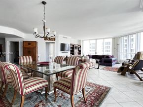 21150 Point Pl 1202, Aventura FL 33180