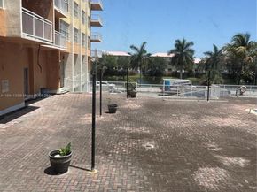 2025 NE 164th St 206, North Miami Beach FL 33162