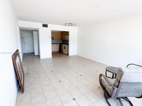 2025 NE 164th St 206, North Miami Beach FL 33162
