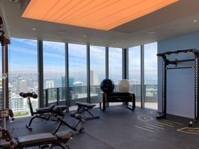 1000 Brickell Plaza 4506, Miami FL 33131