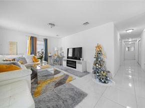 531 NW 15 St, Florida City FL 33034