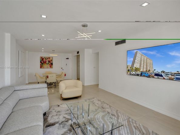 1950 S Ocean Dr 8J, Hallandale Beach FL 33009