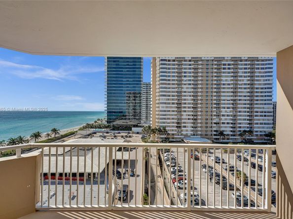 1950 S Ocean Dr 8J, Hallandale Beach FL 33009