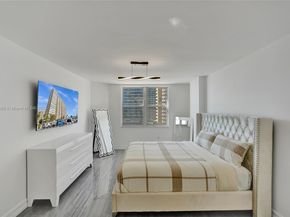 1950 S Ocean Dr 8J, Hallandale Beach FL 33009