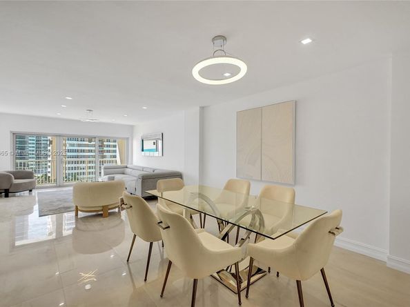 1950 S Ocean Dr 8J, Hallandale Beach FL 33009