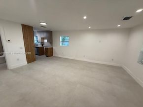 328 NE 57th St, Miami FL 33137