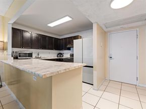 2301 Collins Ave 802, Miami Beach FL 33139