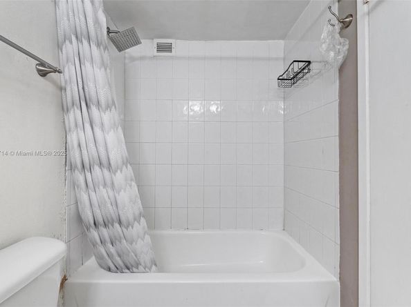 2301 Collins Ave 802, Miami Beach FL 33139