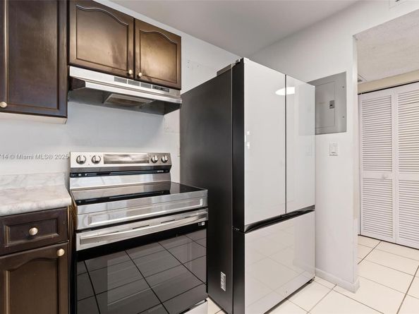 2301 Collins Ave 802, Miami Beach FL 33139